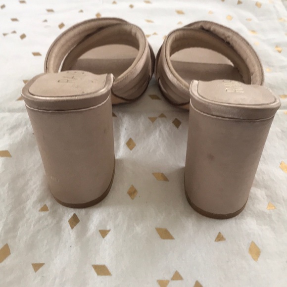 Raye Mules - Picture 3 of 4